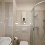 アパート Panorama 52 *